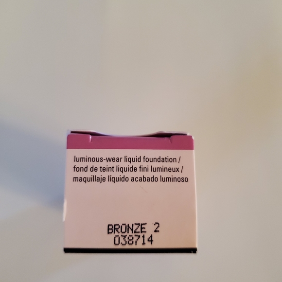 New Unopened MaryKay Liquid Foundation - Picture 4 of 4